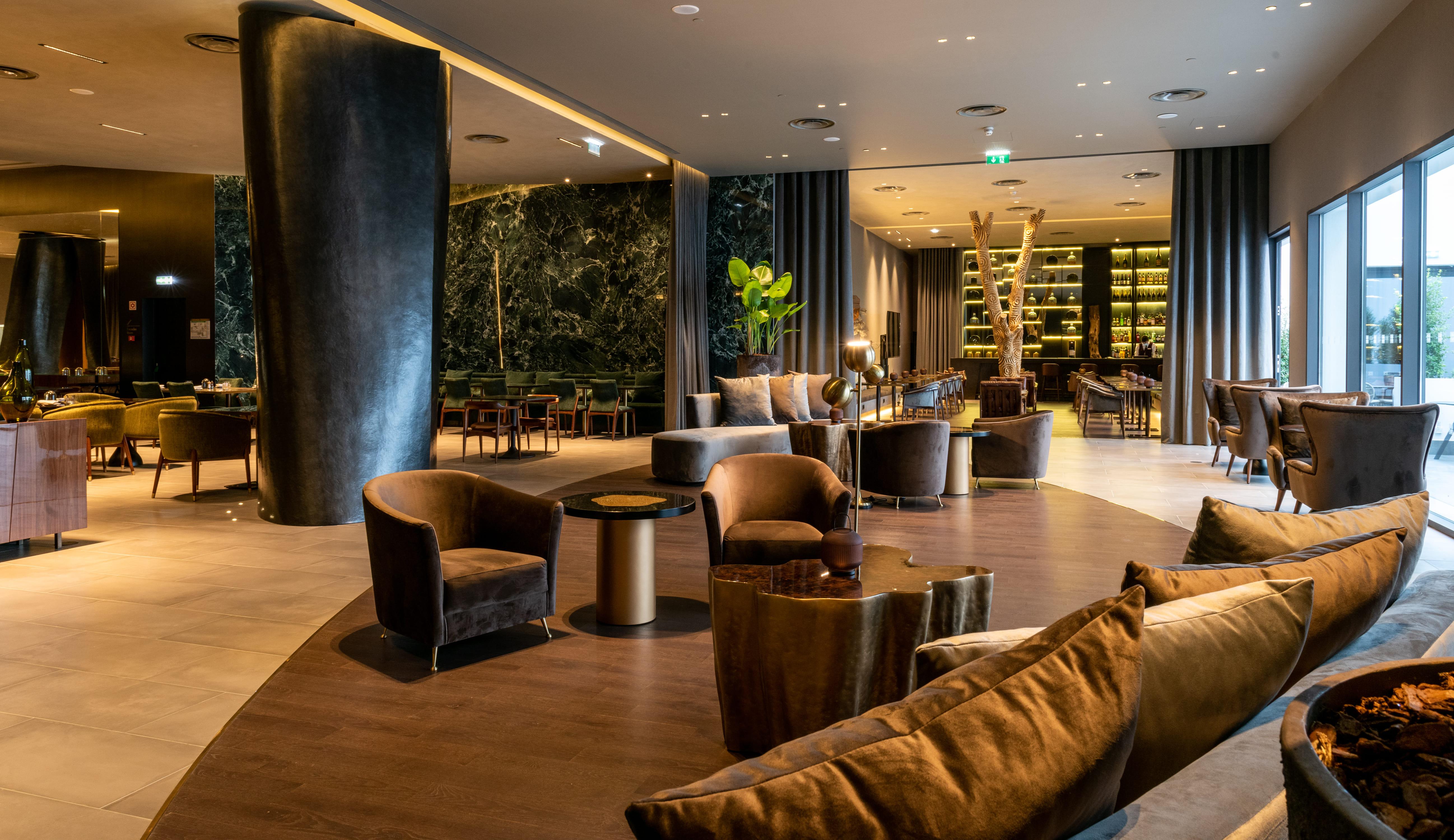 Hilton Porto Gaia Hotel Vila Nova de Gaia Buitenkant foto The lobby